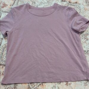 Women's Lululemon Shirt(does have some light blue stains shown not noticeable)